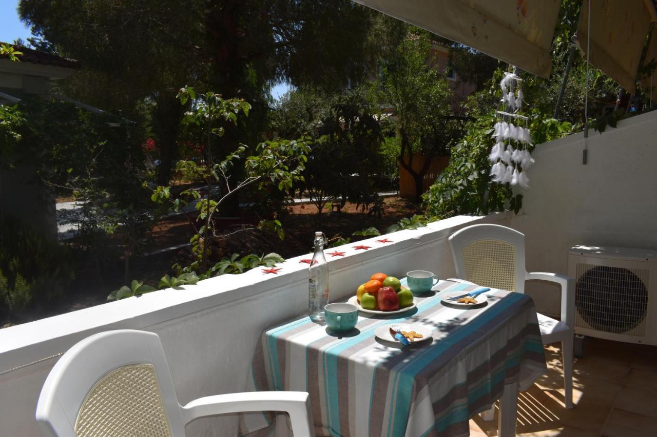 Kuris Studios & Apartments Vasilikos  Ngoại thất bức ảnh