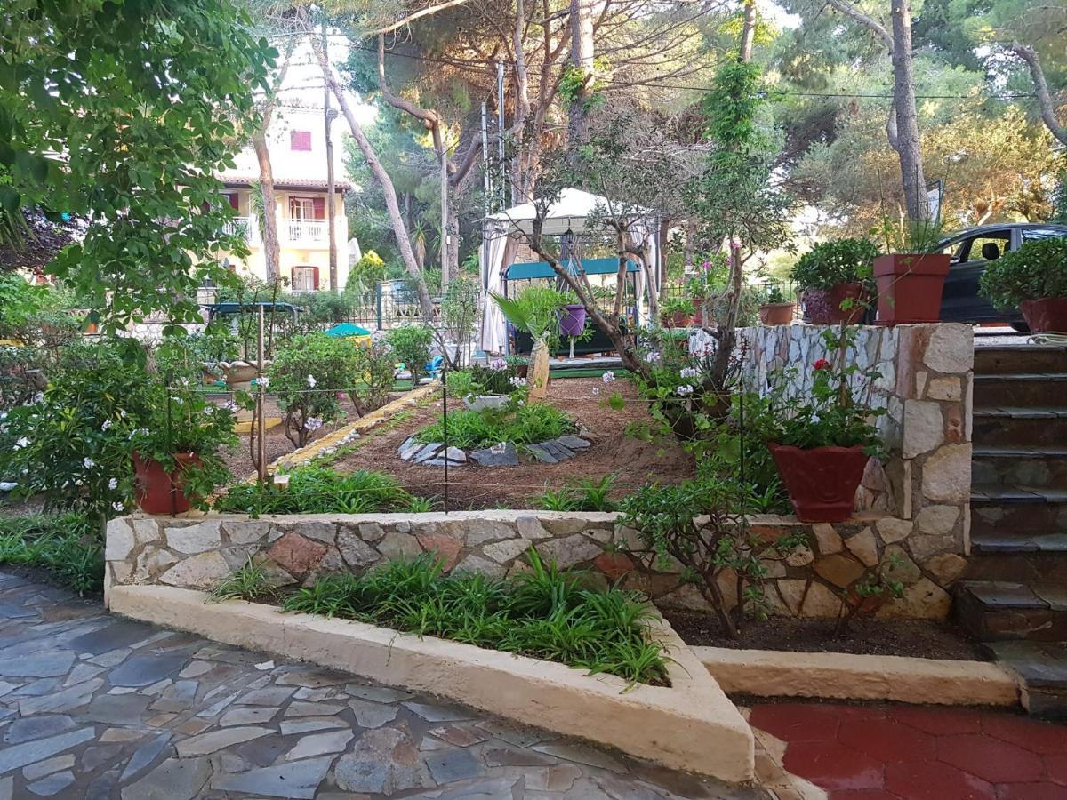 Kuris Studios & Apartments Vasilikos  Ngoại thất bức ảnh